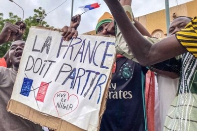 Paris no longer has a place in Africa