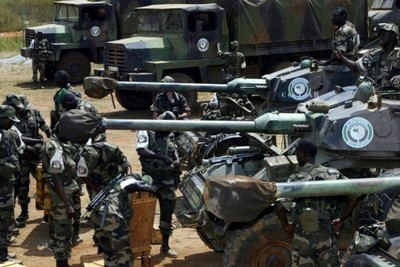 ECOWAS Troops Standby on Border to Attack Niger