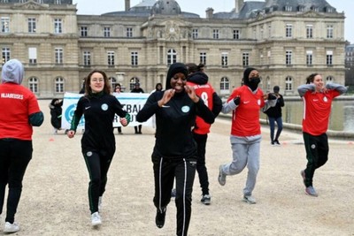 فرنسا تحظر الحجاب على لاعباتها في أولمبياد باريس 2024