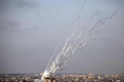 Palestinian Fighters Rain Rockets and Missiles on Israel