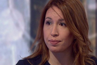 England, government advisor resigns in protest
