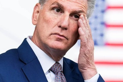 Political Crisis Unleashed: How the Dismissal of Kevin McCarthy Deepens Dangerous Divisions in America
