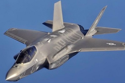 US Places 25 F-35 Fighter Jets in the Middle East