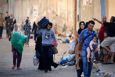 Israeli Military Attacks Palestinian Refugees