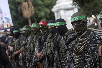 Palestinian Fighters Again Infiltrate Zionist Districts