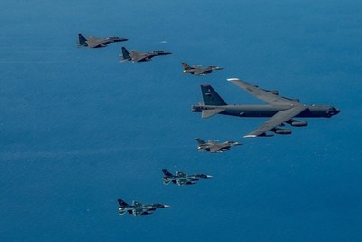 Japan, the US and South Korea conduct air force exercises near the Korean Peninsula for the first time
