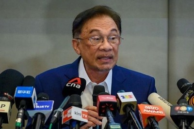 PM Anwar Ibrahim Threatened by West After Defending Palestine, Security Tightened