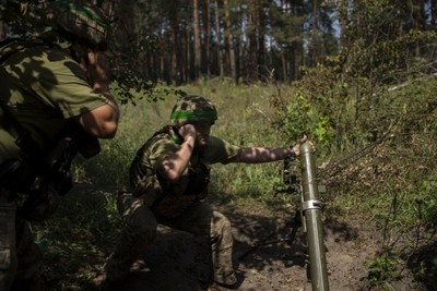 Почти половина американцев считают, что США тратят на помощь Украине слишком много
