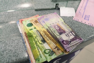 من الفائض في الموازنة إلى العجز في رؤية 2030