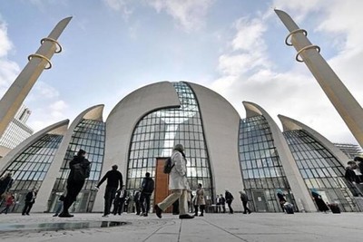 Muslims in Germany are worried about hatred following the war in Gaza