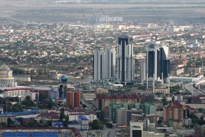Первая группа эвакуированных из сектора Газа прибыла в Грозный