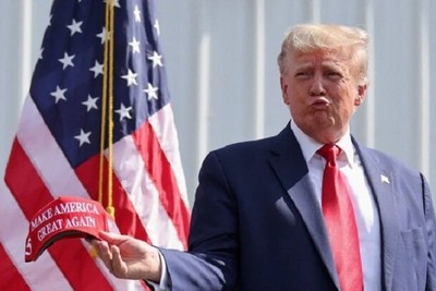 Trump: I will be a "dictator" on the first day of the presidency