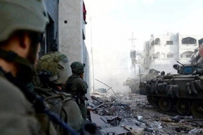 In addition to killing babies, the Zionists are also looting Gaza