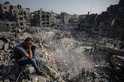Zionist Regime Military Continues Bombardment of Gaza