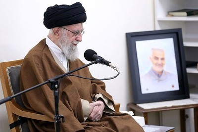 قائد الثورة: أهم خدمة انجزها الشهيد سليماني هي إحياء محورالمقاومة
