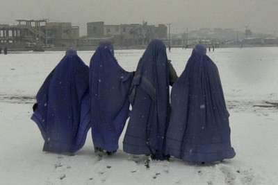 Беспокоятся, но к себе не пускают — афганские женщины обвиняют Запад в лицемерии