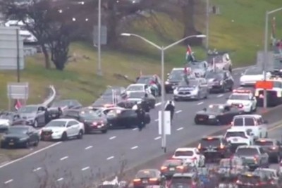 Car convoy of solidarity with the Gaza Strip in New York, USA
