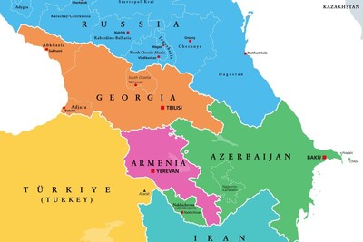 جنوب القوقاز الملعب الجديد لفرنسا؟