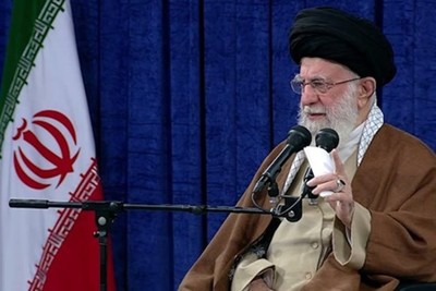 قائد الثورة: صمود الشعب الفلسطيني ومقاومته فرضا العجز على اميركا والكيان الصهيوني