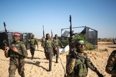 المقاومة تتصدى لتوغلات الاحتلال وتفجر دباباته في خانيونس