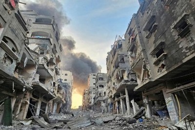 بمباران منازل مسکونی و مراکز درمانی نوار غزه