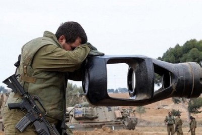 Yediot Aharonot: End the war before major defeat and civil collapse