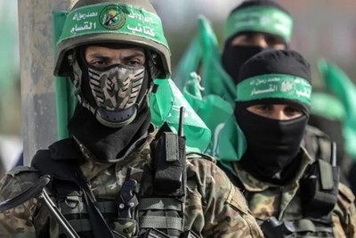 صحيفة عبرية: حماس لم تخسر قادتها ومعظم مقاتليها على قيد الحياة