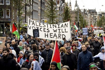 Tragic Events Unfold in Gaza: Innocent Palestinians Targeted as Videos Expose Israeli Military Tactics