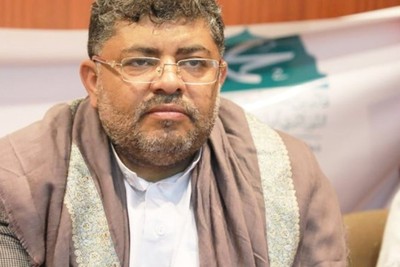 محمد الحوثي: 64 سفينة رفعت لافتة "لا علاقة لنا بإسرائيل" وعبرت بأمان