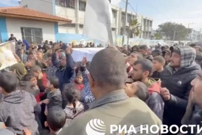 В Хан-Юнисе в секторе Газа прошла первая с начала конфликта антивоенная акция