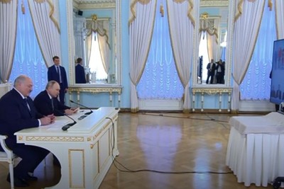 Putin: Do we have a chance to exist in the next 10 thousand years?