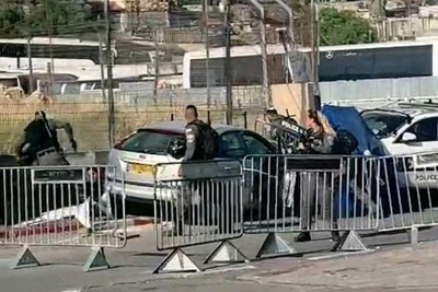 إصابة جندي من جيش الاحتلال بجراح خطيرة بعد تعرضه لعملية دهس