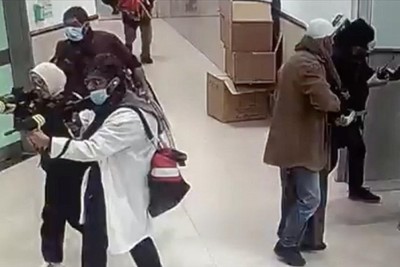 Israeli soldiers dressed as doctors and nurses have killed 3 Palestinian martyrs in Jenin