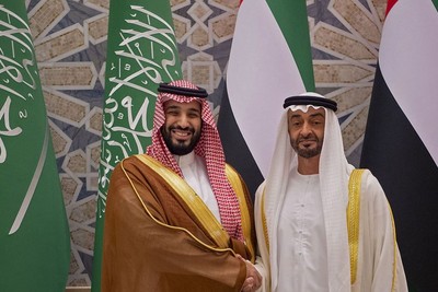 المنافسة الخفية بين السعودية والإمارات
