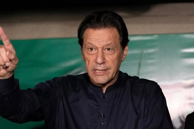 متحدان عمران خان در انتخابات پارلمانی پاکستان پیروز شدند