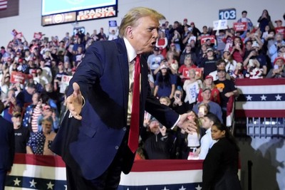 Трамп грозился не защищать страны НАТО в случае нападения России