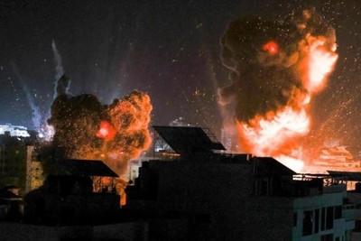 Continued genocide by the Israeli army in different areas of the Gaza Strip