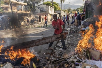 Riots intensify in Haiti