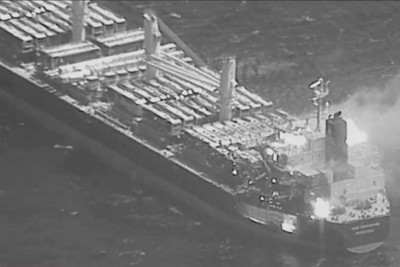 There are 3 casualties as a result of the Yemeni army attack on the American ship