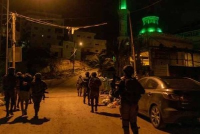 الاحتلال يقتحم طولكرم ومخيم نور شمس.. والمقاومون يتصدون بالرصاص والعبوات