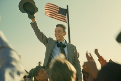 Why is Oppenheimer the favorite of the American government?