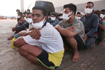 Tunisia rescues 50 illegal immigrants on its beaches in the South East