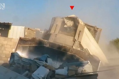 المقاومة الفلسطينية تخوض اشتباكات عنيفة مع العدو في خان يونس