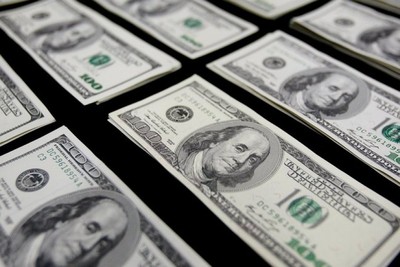 Финансовый рэкет США подталкивает страны к отказу от доллара
