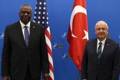 Ankara: We will not allow the US to use our airspace to target its neighbors