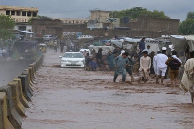 Heavy rains and floods kill at least 168 people in Pakistan and Afghanistan