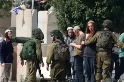 مستوطنون يهاجمون المزارعين ببيت لحم ويعتدون على المواطنين في الأغوار