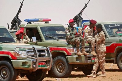 السودان: الإمارات أرسلت 400 طائرة تحمل عتادا حربيا لقوات الدعم السريع
