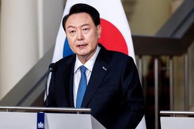 South Korean President Vows Economic Focus and Birth Rate Rejuvenation Following Election Setback