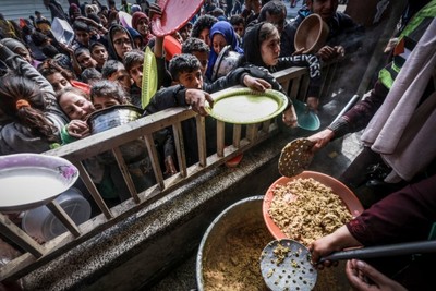 غريفيث يحذّر من مجاعة وشيكة جنوبي قطاع غزة: مخزونات المواد الغذائية تنفد
